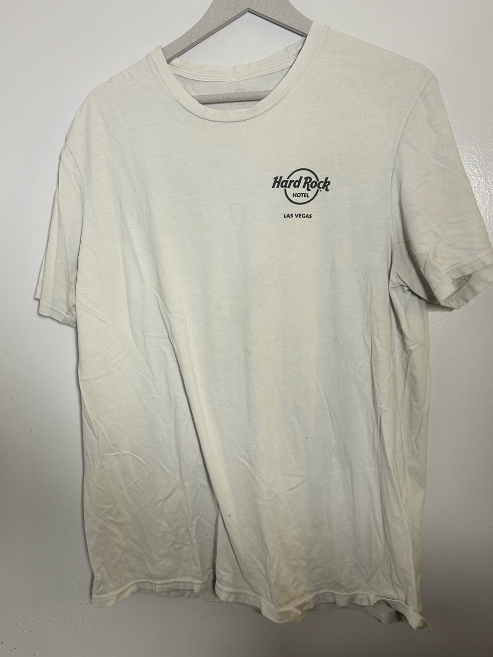 Hard Rock Cafe Cream Las Vegas Short Sleeve Tee with Chest Logo
